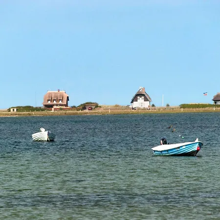 Strandurlaub Im Mit Garten By Interhome