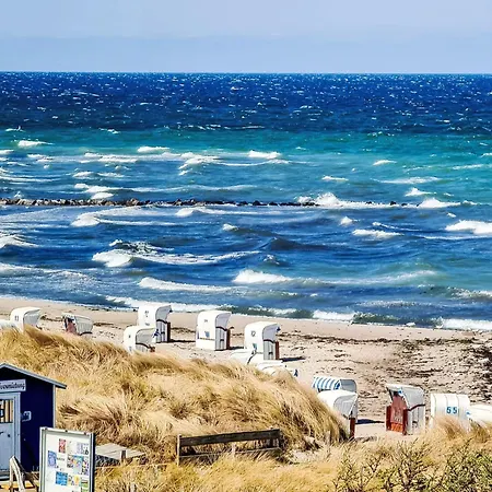 Strandurlaub Im Mit Garten By Interhome Heiligenhafen